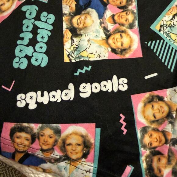 the Golden Girls Size M yoga pants - Picture 3 of 7